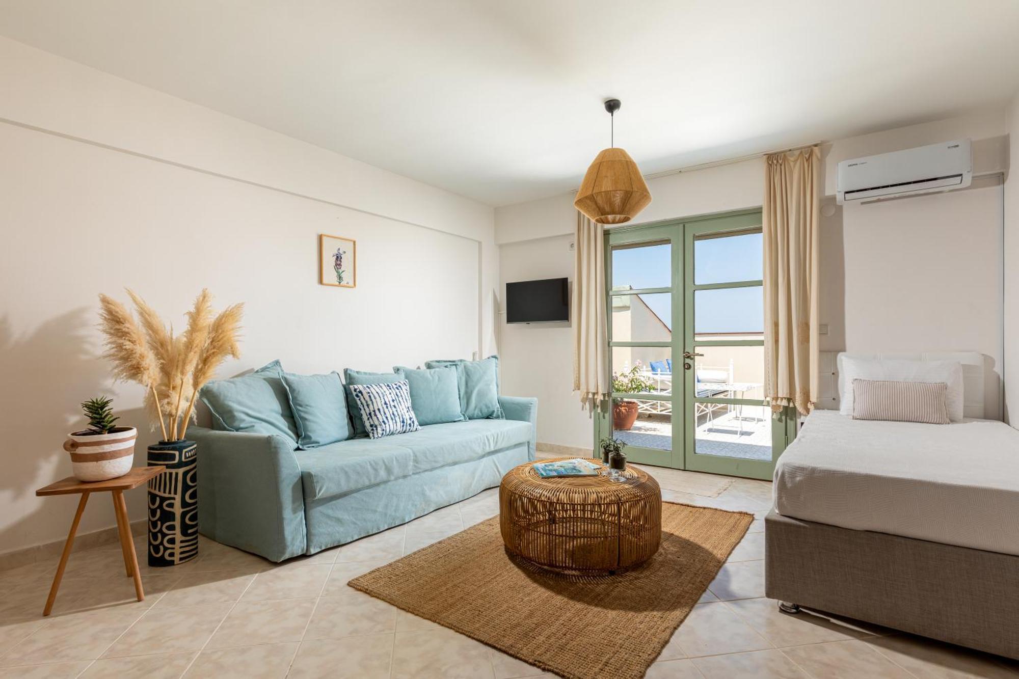 Cumbalica Beach Hotel Cesme Exterior photo
