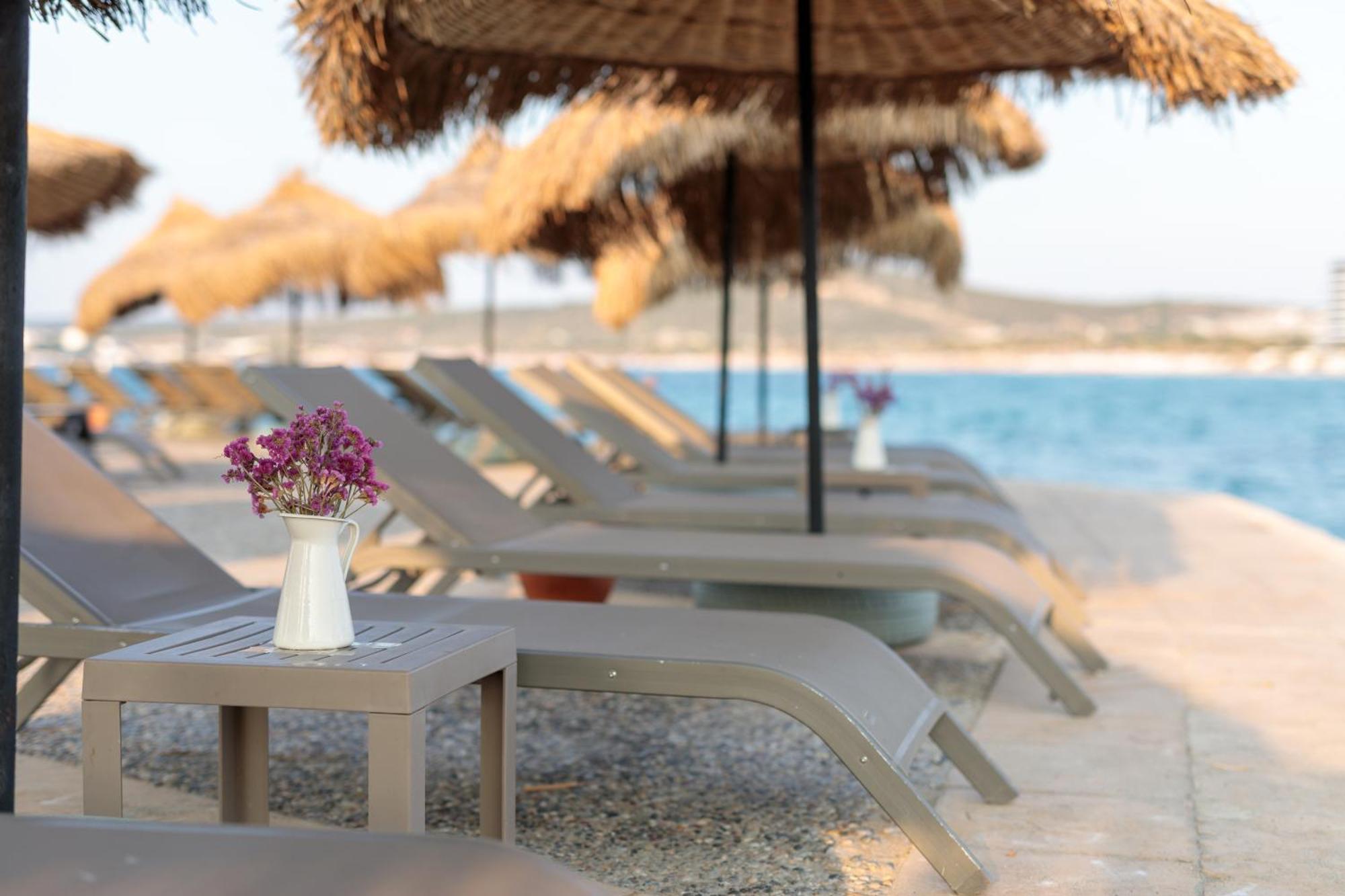 Cumbalica Beach Hotel Cesme Exterior photo