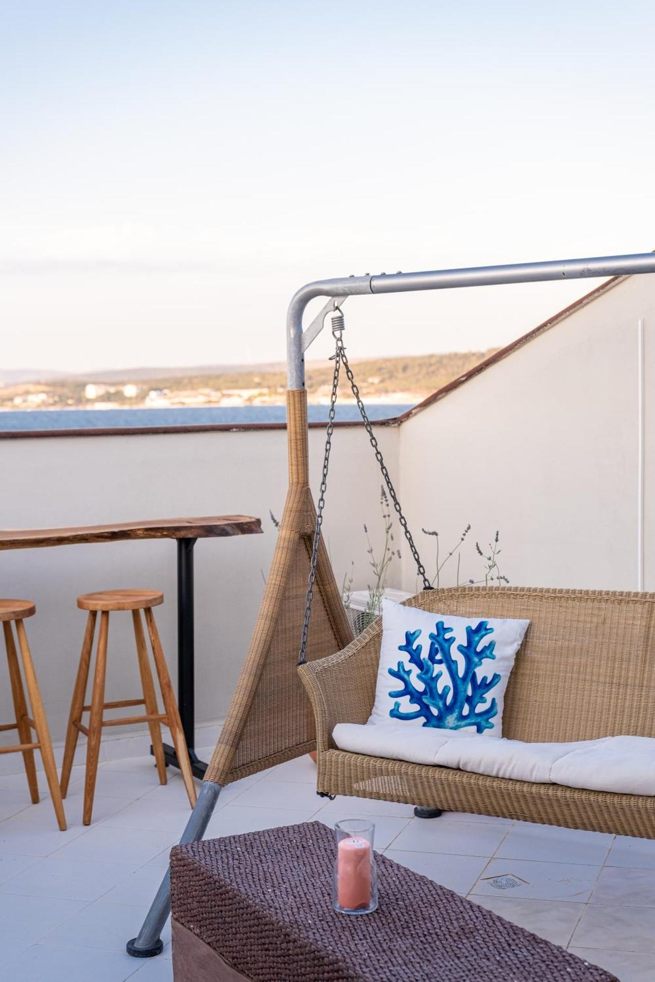 Cumbalica Beach Hotel Cesme Exterior photo